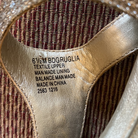 Bandolino size 6 1/2 ladies shoes - Picture 6 of 7